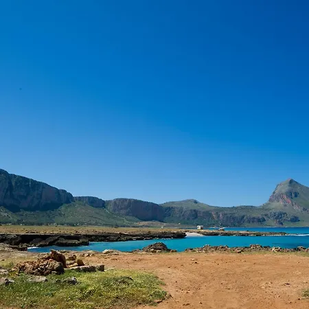 فندق مبيت وإفطار Al Cantuccio 4*