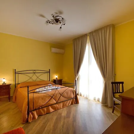 Al Cantuccio 4* カステッルッツォ