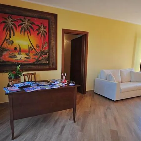 Al Cantuccio 4* カステッルッツォ
